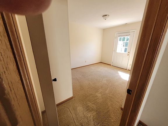 5th image of 142 Westhaven Dr