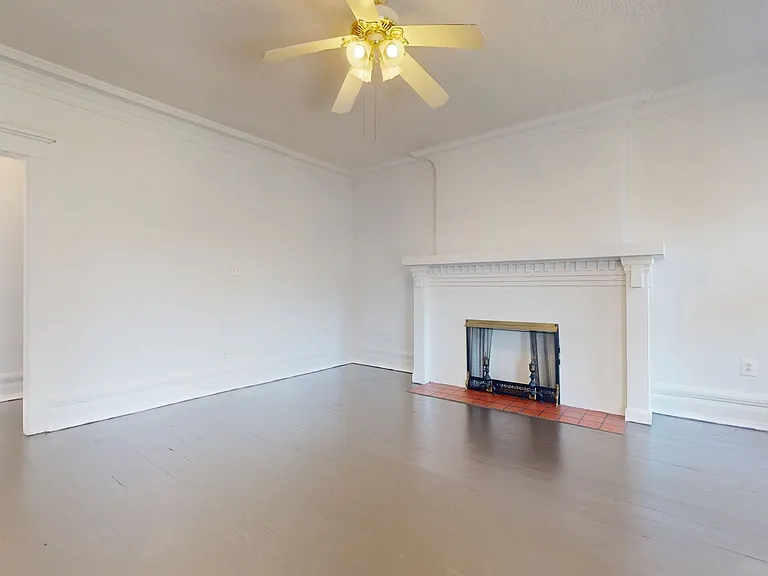 Dining/Living room