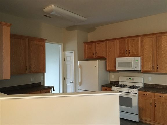 5th image of 11911 Planters Estates Dr