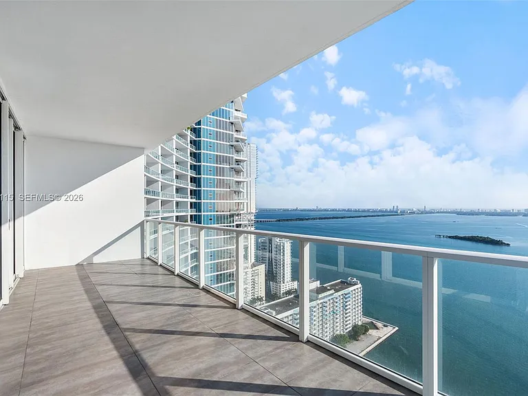 2020 N Bayshore Dr #3510 — Photo 9