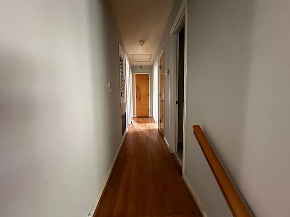 3rd image of 1106 Vass Rd