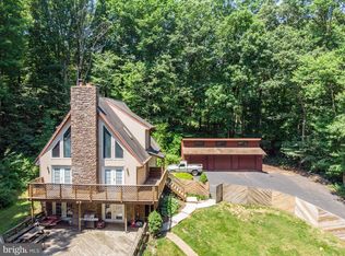 32 Speck Rd, Mohnton, PA 19540
