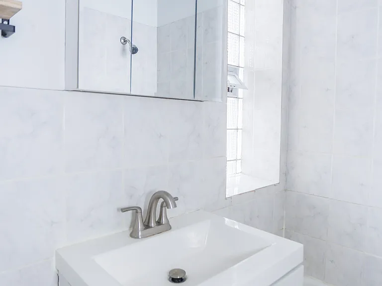 4524 N Damen Ave #3A — Photo 9