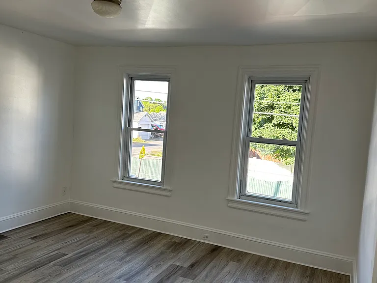 206 Howertown Rd — Photo 9