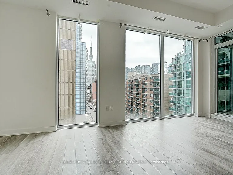 121 Saint Patrick St #722 — Photo 18