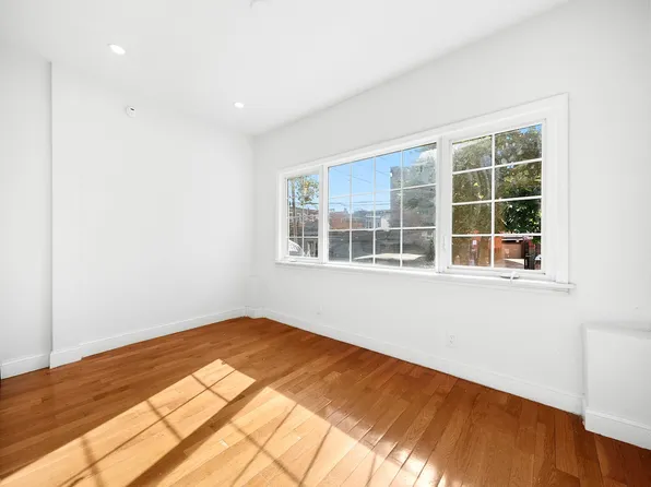 461 Milford Street image 7 of 19