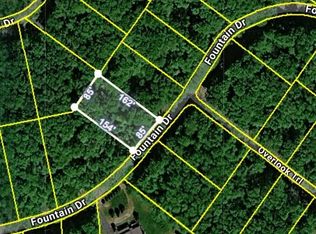 Fountain Dr, Newfoundland, PA 18445
