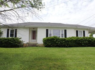 212 Fairview Ave, Mt Sterling, KY 40353