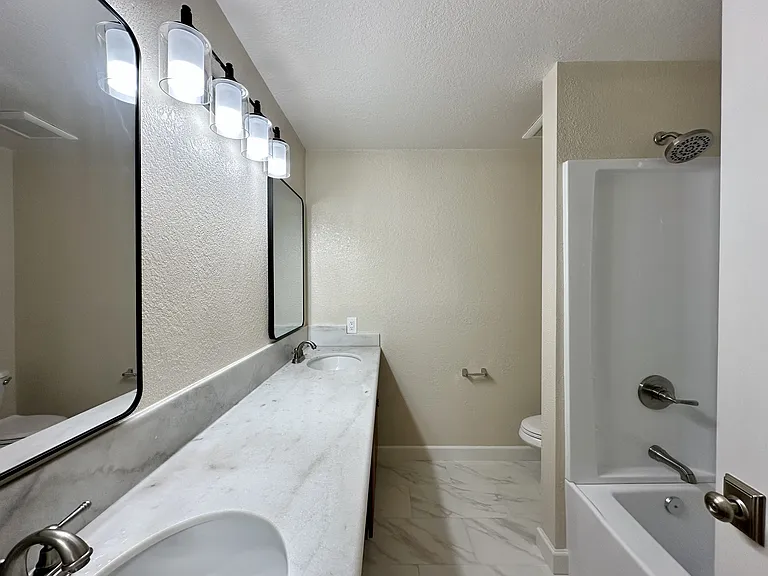 9320 Trenholm Dr — Photo 13