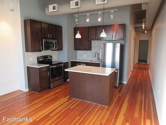 5th image of 1213 Harney St APT 303