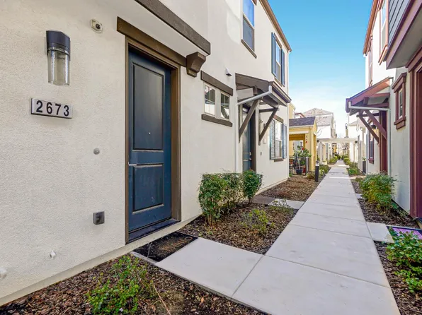 2673 Cleat Ln, Sacramento, CA 95818