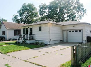 1545 N Clarkson St, Fremont, NE 68025