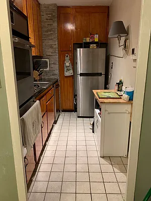 Sold by Cooper Real Estate | media 16