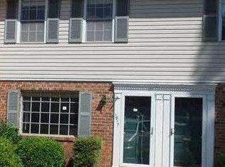 1917 Grays Inn Rd, Columbia, SC 29210