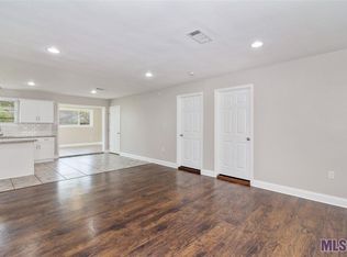 1458 Clinton Dr, Denham Springs, LA 70726