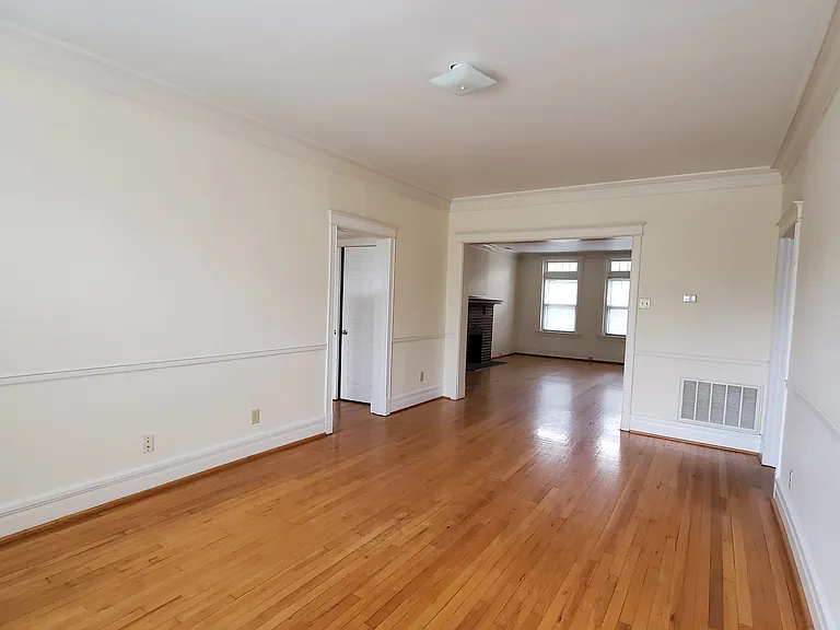 5861 Nina Pl #3W — Photo 5
