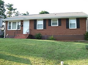 1st image of 156 Oaklawn Ave NE