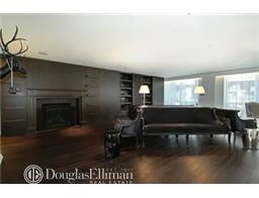 Rented by Douglas Elliman | media 29
