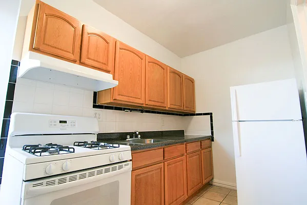 Rented by Voro New York | media 9