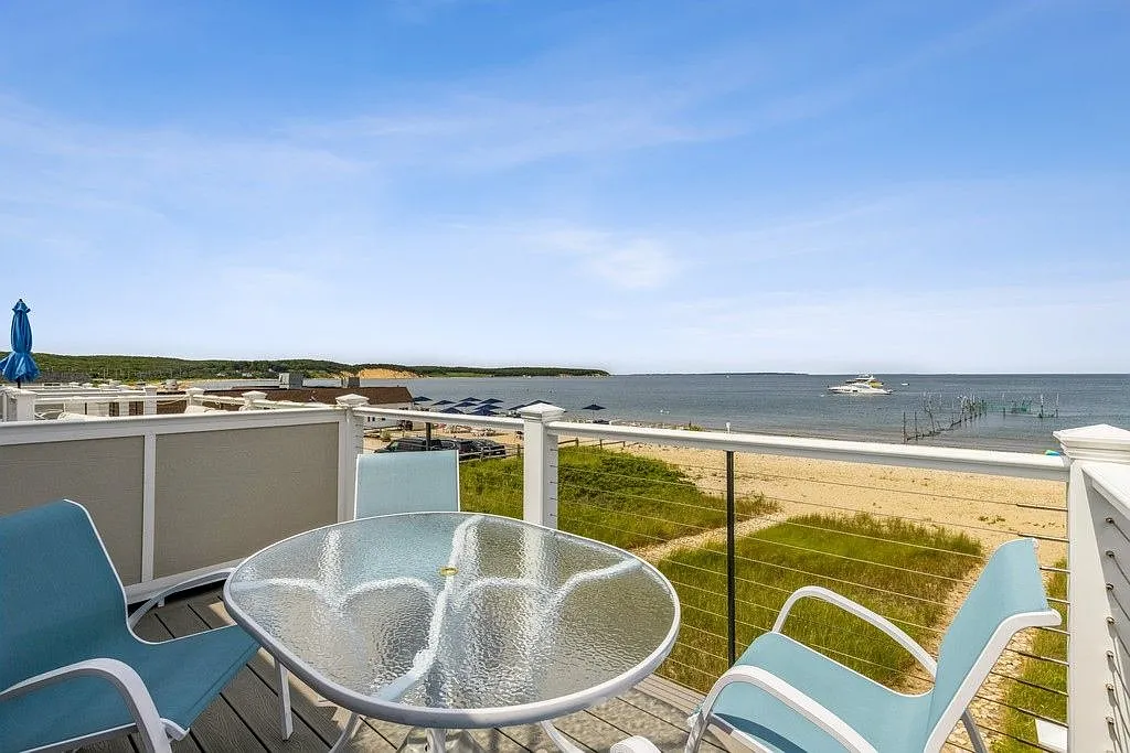 Navy Beach Rental — Photo 4