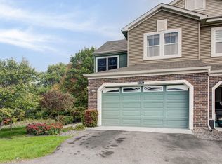 9431 Washington Cir, Chanhassen, MN 55317