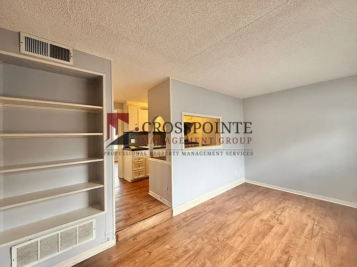 1 bed, 1.0 bath, 543 sqft, $995 — Photo 3