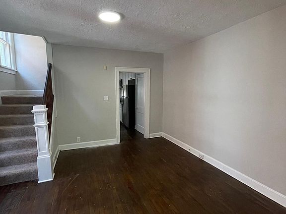 4th image of 50 E Markison Ave