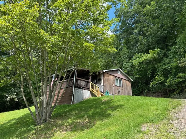 1459 Savitts Ln, Saxton, PA 16678