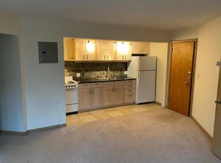 2706 W 43rd St APT 104, Minneapolis, MN 55410