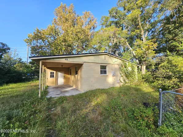 7903 NEW KINGS ROAD, JACKSONVILLE, FL 32219