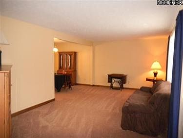 4th image of 6352 Brighton Dr