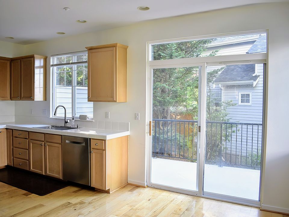 Kitchen Angle 1