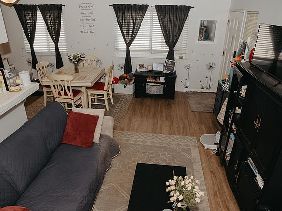 2nd image of 5145 Connecticut Dr APT 3