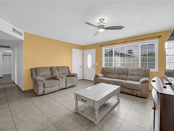 5th image of 5031 Andover Dr
