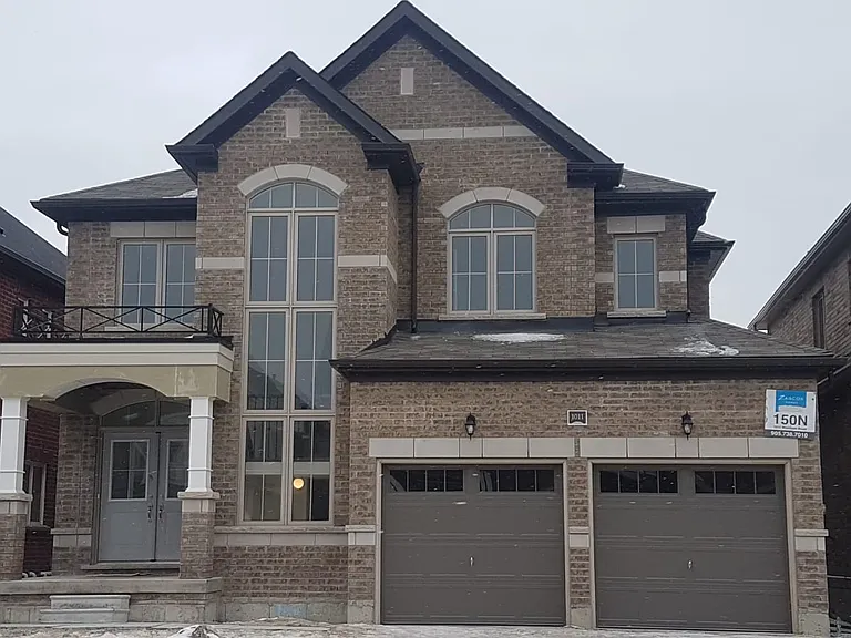 1011 Wickham Rd — Photo 18