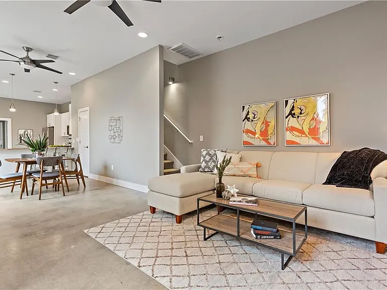 5109 Lott Ave #A — Photo 3
