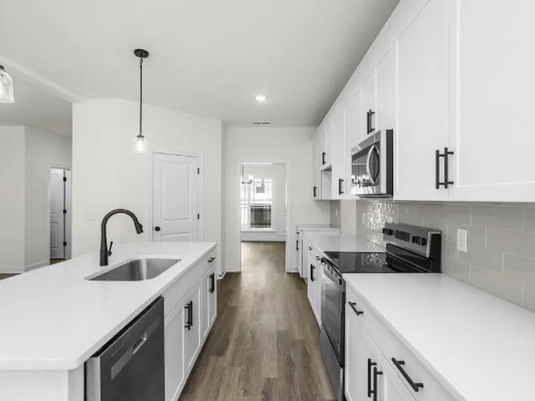 5021 Salient Dr — Photo 11