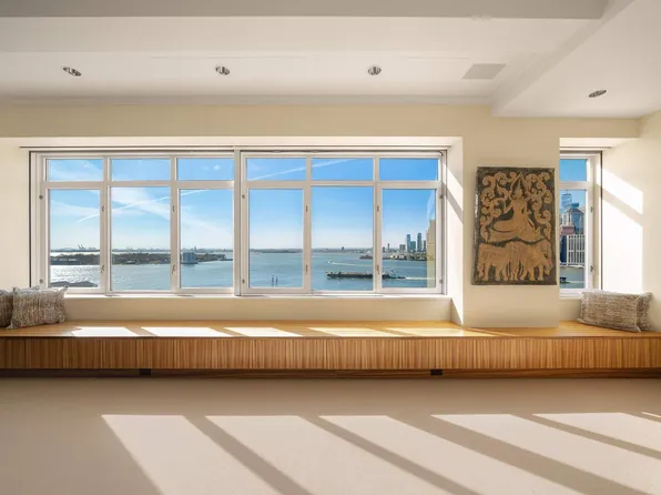 360 Furman Street image 27 of 63