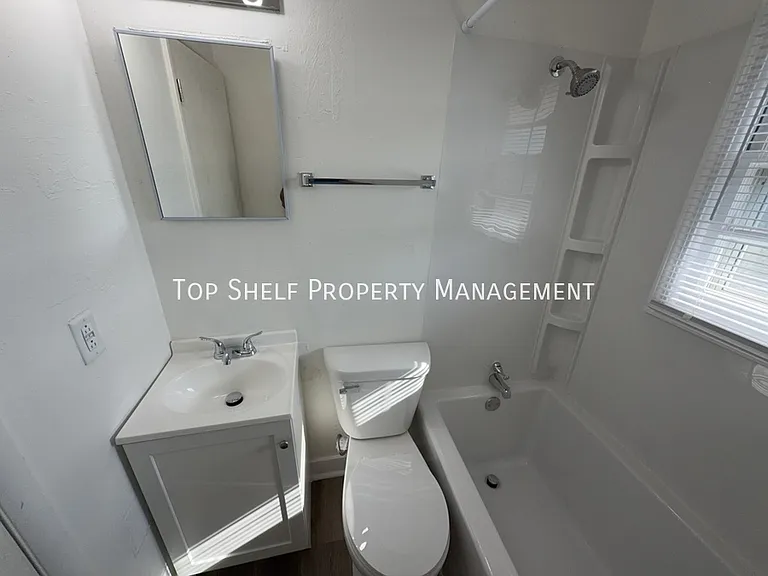 2425 Welbeck Rd — Photo 8
