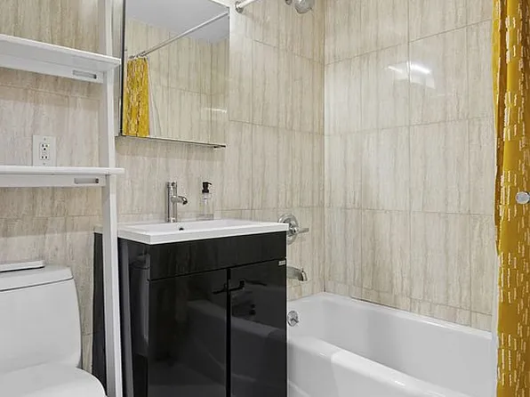 145 Kenilworth Pl #2A, Brooklyn, NY 11210