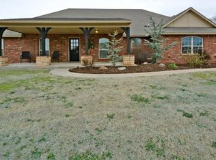 12390 Autumn Brk, Guthrie, OK 73044