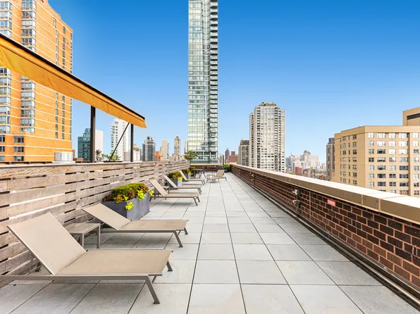 245 East 54th Street 5-D image 6 of 7