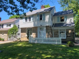 4153 Silsby Rd, University Heights, OH 44118