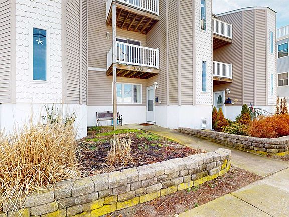 4th image of 3305 Park Blvd #3305-3