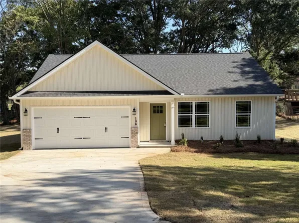 106 Hawthorne Dr, Anderson, SC 29625