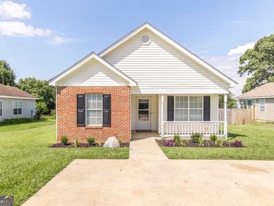 313 Strawbridge Ln, Bonaire, GA, 31005