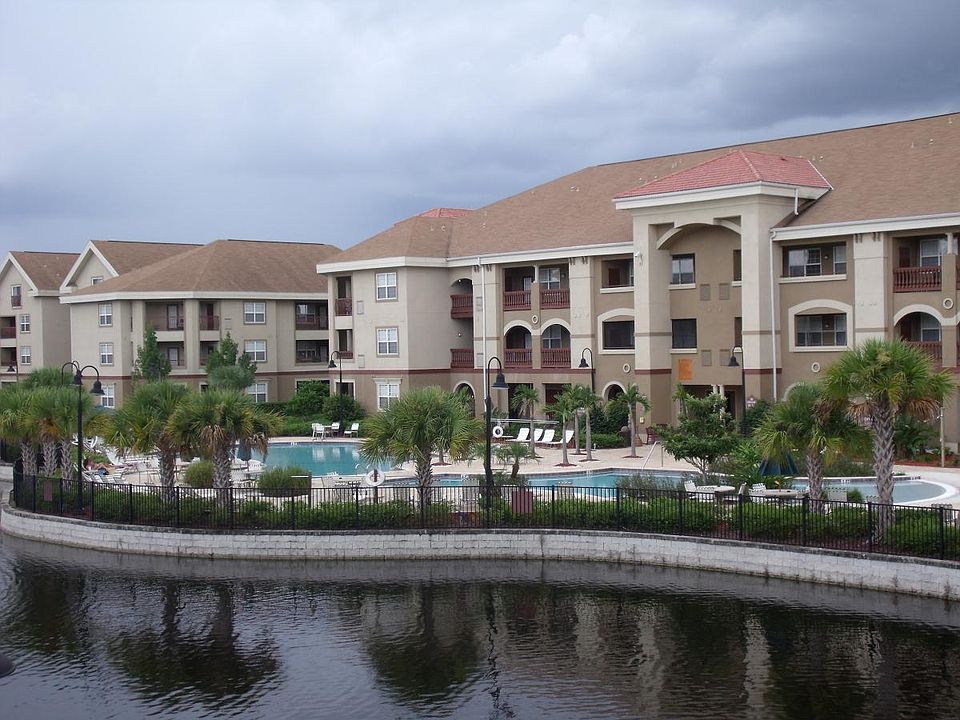 1st image of 1450 Villa Capri Cir