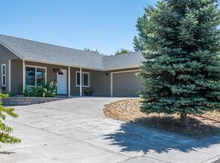 848 NE Providence Dr, Bend, OR