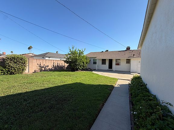 4th image of 8521 Raviller Dr