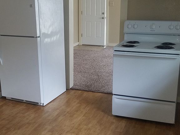 4th image of 1030 Alamo St